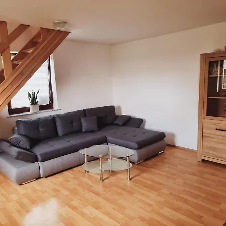 Sweet Hideout * Filovci