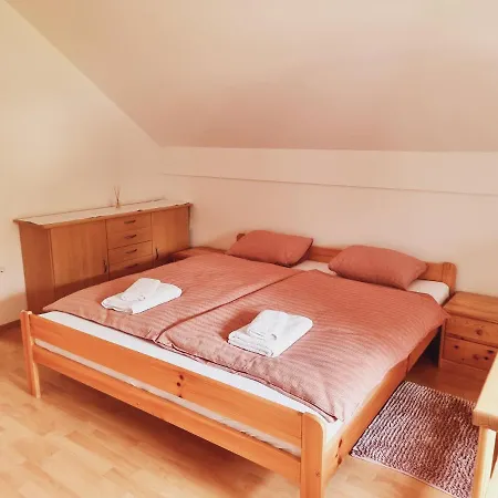 別荘 Sweet Hideout